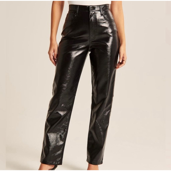 Abercrombie & Fitch Curve Love 90s Straight Ultra High Rise Vegan Leather Pants - Picture 2 of 6